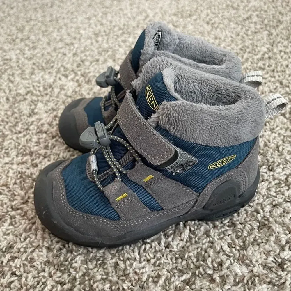 Keen gray navy